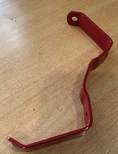 Load image into Gallery viewer, 20C50 S4615 REAR CARRIER BRACE SCT 20-24