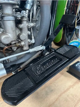 Load image into Gallery viewer, 616 28C43 Footboard cw mat pair