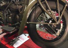 Load image into Gallery viewer, TWIN LEADING SHOE FRONT BRAKE SYSTEM TO FIT LEAFSPRING INDIAN CHIEF 1938 -1945