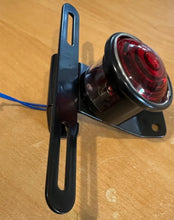 Load image into Gallery viewer, 74578 74260 TAIL LAMP ASSEMBLY