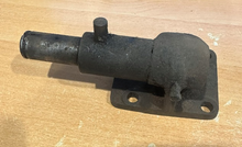 Load image into Gallery viewer, 74770 40217 741 KICKER MOUNT CASTING &amp; SHAFT