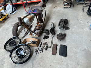 1928 101 Scout 600cc basket case