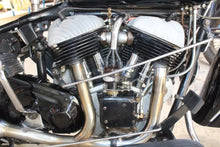 Load image into Gallery viewer, 1948 Indian Chief 1200cc 3 speed in Gloss Black