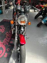 Load image into Gallery viewer, 1984 TRIUMPH BONNEVILLE T140 TSX