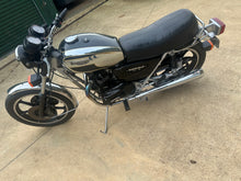Load image into Gallery viewer, 1982 Triumph Bonneville T140LE Royal wedding limited edition