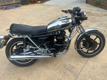 Load image into Gallery viewer, 1982 Triumph Bonneville T140LE Royal wedding limited edition