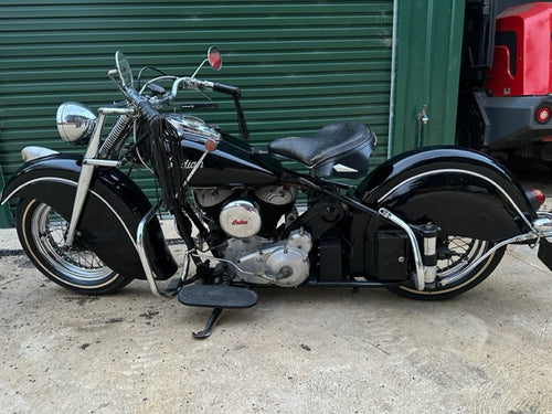 1948 Indian Chief 1200cc 3 speed in Gloss Black