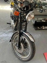 Load image into Gallery viewer, 1983 Triumph Bonneville TSS 8 valve