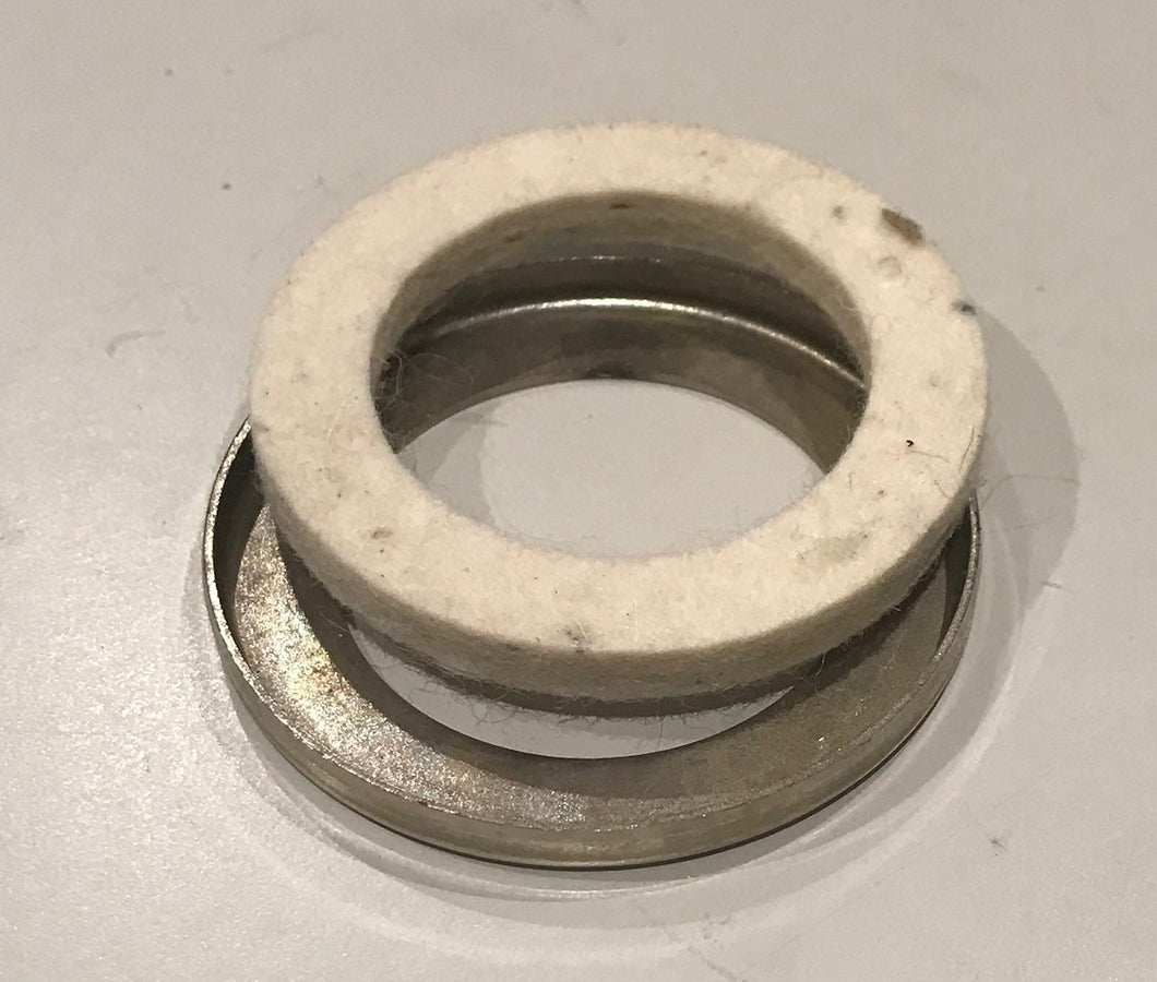 933 28b210 felt seal and retainer dust shield