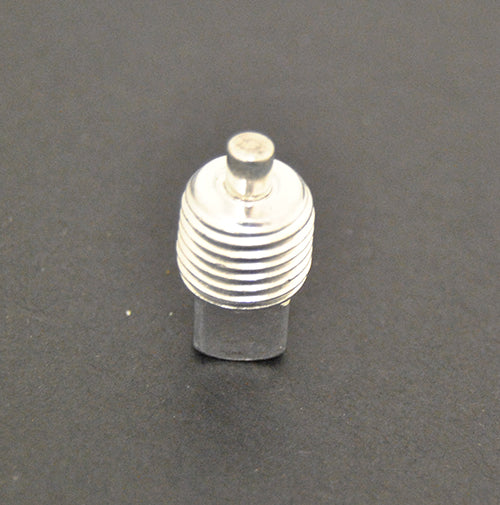 TANK PLUG MAGNETIC CHIEF AND(DELETE)