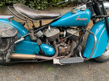 Load image into Gallery viewer, Indian Chief 1200cc 1947 3 speed
